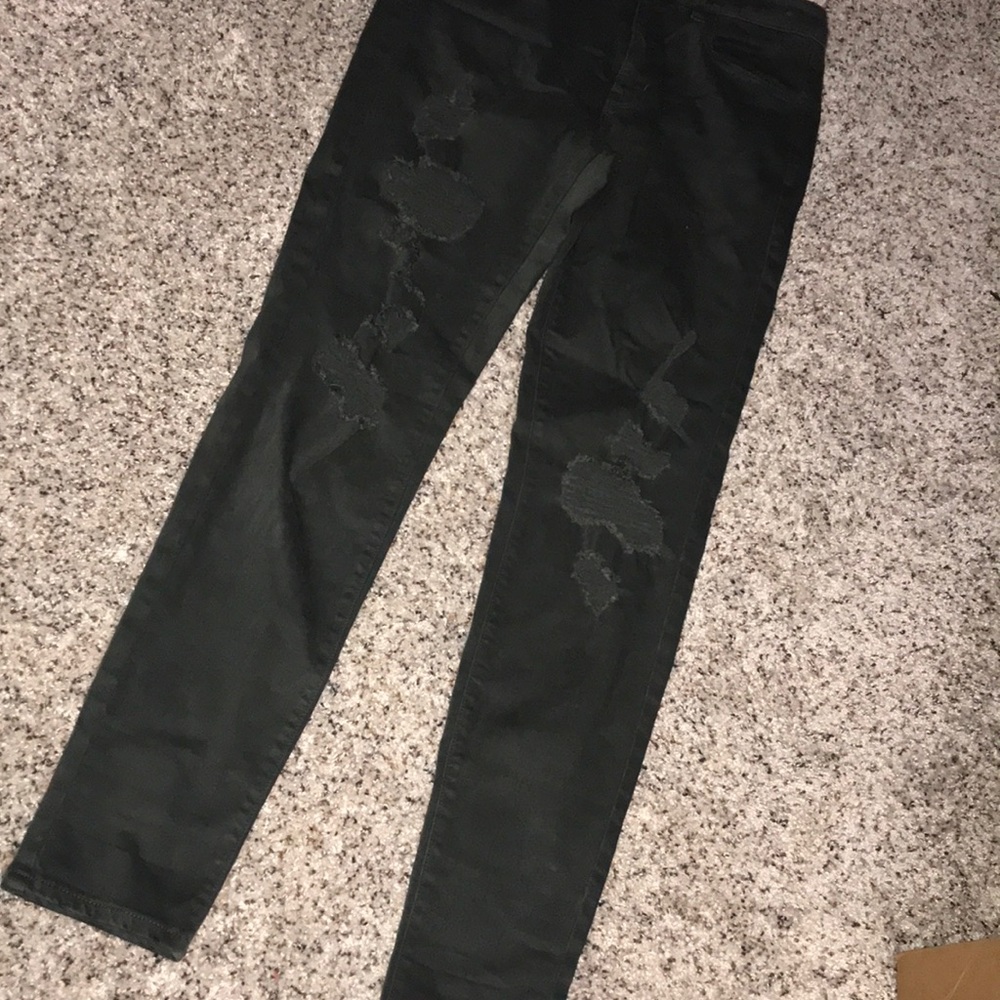 High Rise Deep Olive distressed Jeans. AE size8